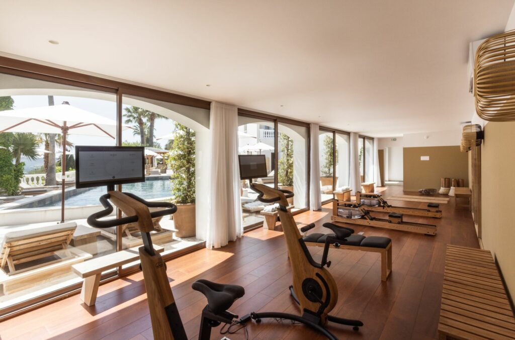 Salle de sport hotel bormes les mimosas